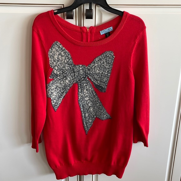 Cynthia Rowley Sweaters - NWOT Cynthia Rowley red holiday sweater w/bow